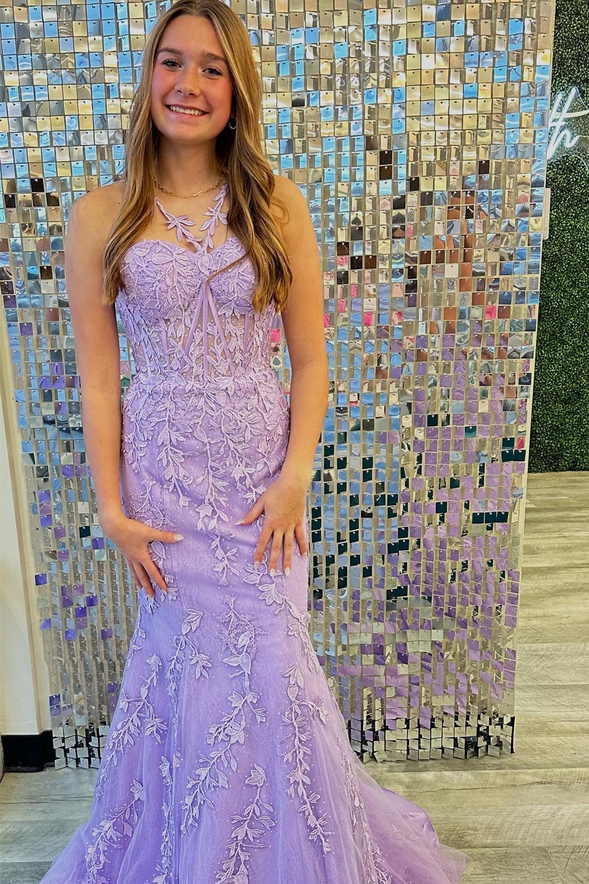 Red Halter Flower Straps Appliques Mermaid Long Prom Dress