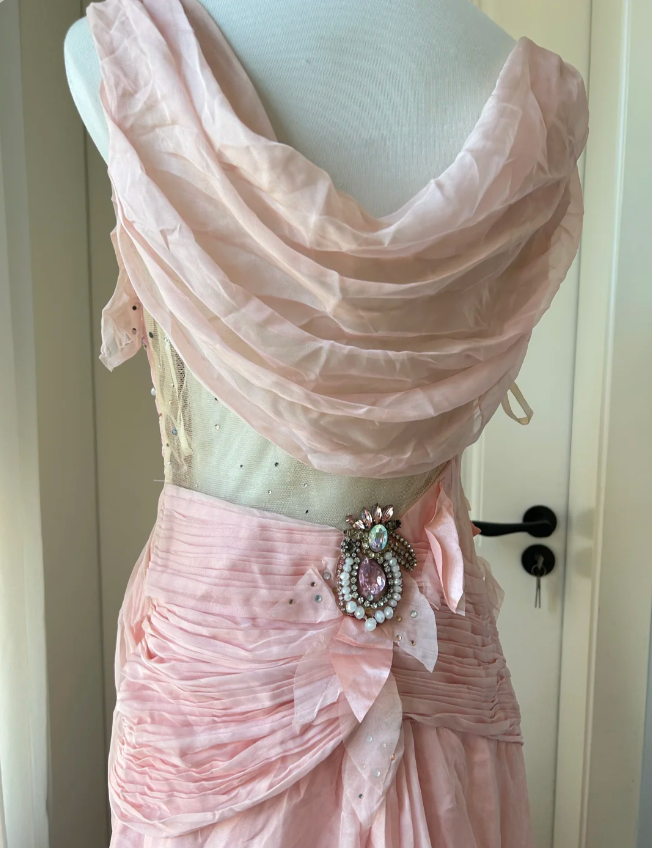 Vintage Pink A-line Rhinestone Beaded Chiffon Long Prom Dress Evening Dress cc5345