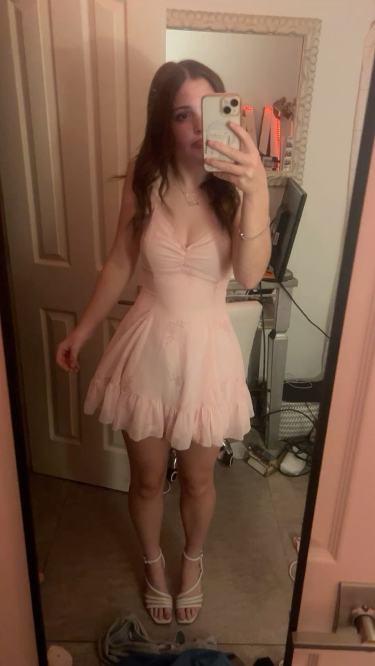 Cute A line Spaghetti Straps Pink Short Formal Homecoming Dress Middle School Short 20th Birthday Outfits Graduation Dress Cocktail Dresses DH2276