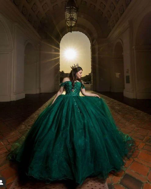 Emerald Green Quinceanera Dresses Sweet 16 Dress Charming Birthday Dress cc221