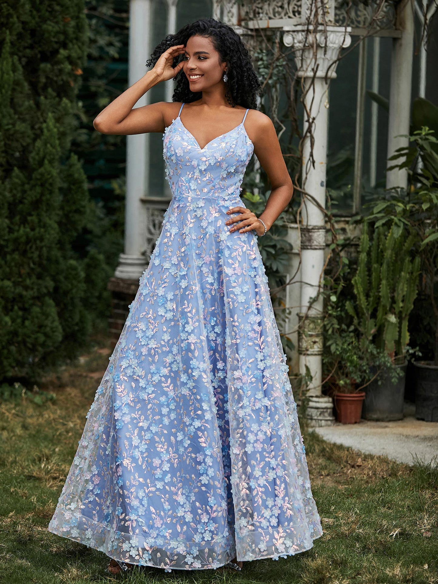 V-neck Lace Appliqued Flowers A-line Dress Blue