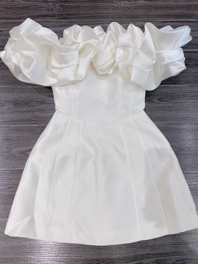 Elegant White One-shoulder Ruffled Slim-fit Satin 17th Birthday Homecoming Dress cc4698