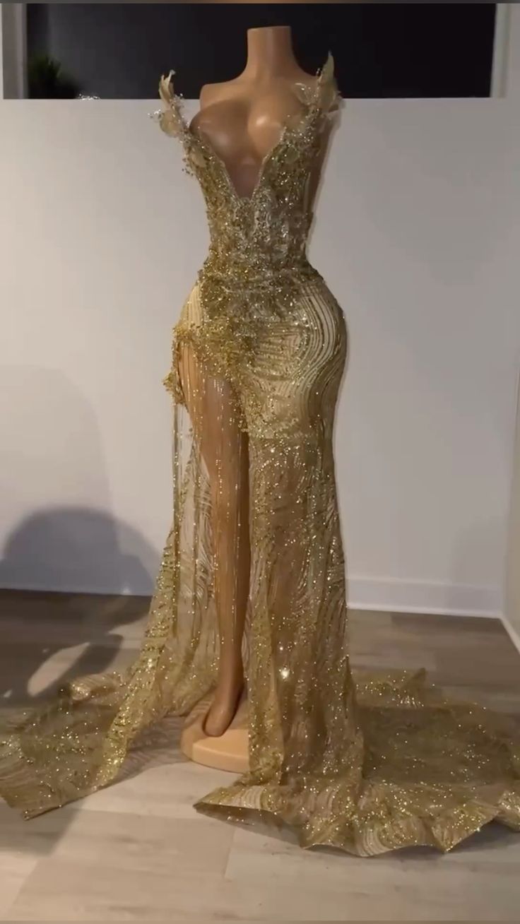 Luxury Gold Foil Deep V Strapless Beaded High Slit Train Tulle Prom Dress Evening Dress cc5654