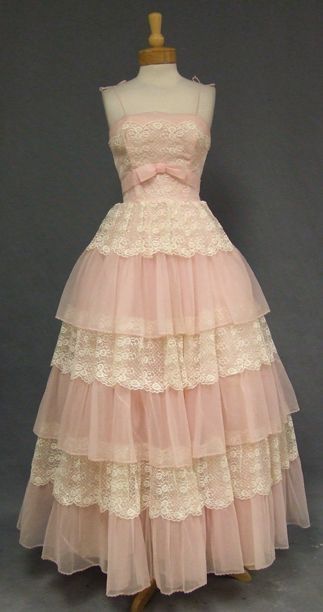 Pink A-line Spaghetti Strap Bowknot Lace Layered Tulle Long Birthday Dress Party Dress HZ1024