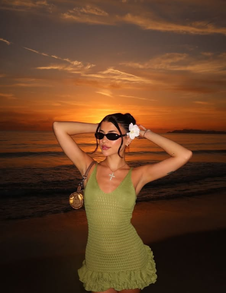 Chic Knit Green Spaghetti Strap Deep V Neck Sleeveless Mini Party Dress Homecoming Dress HZ1024