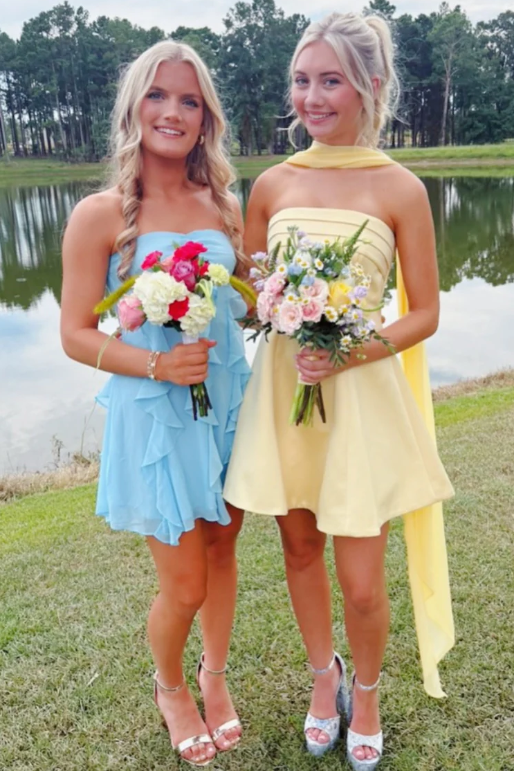 Yellow A-Line Strapless Pleats Satin Empire-Waist Sleeveless Short Homecoming Dress
