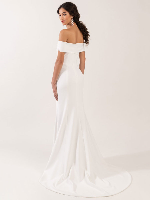 Bateau Neck Sleeveless Backless Satin White Long Mermaid Bridal Dress