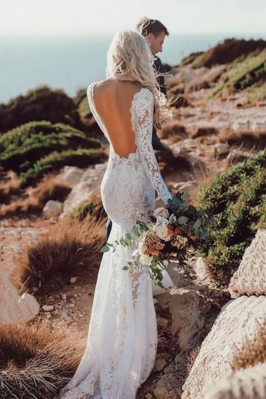 Bohemian Lace Wedding Dress with Long Sleeves Backless Boho Bridal Gown