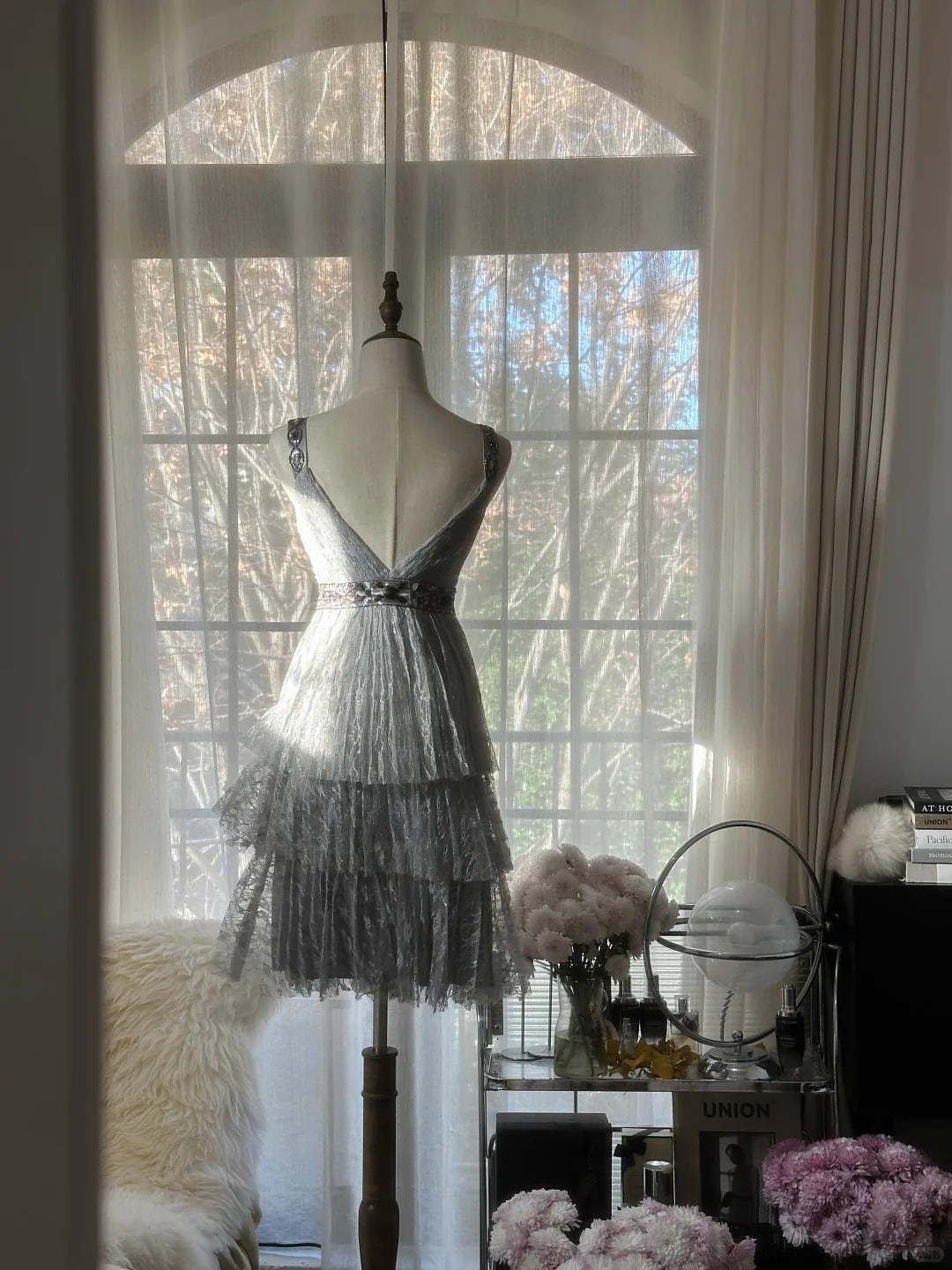 Chic Gray Beading Appliques A-line V-neck Tiered Party Dresses Homecoming Dresses, HZ1024