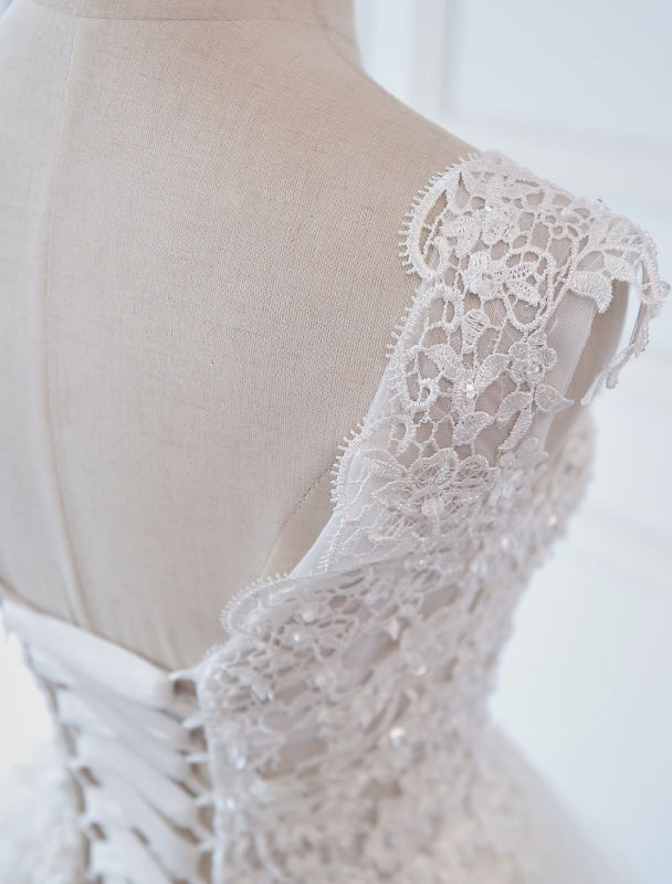 Princess Wedding Dresses Ball Gowns Lace V Neck Sleeveless Floor Length Bridal Gowns