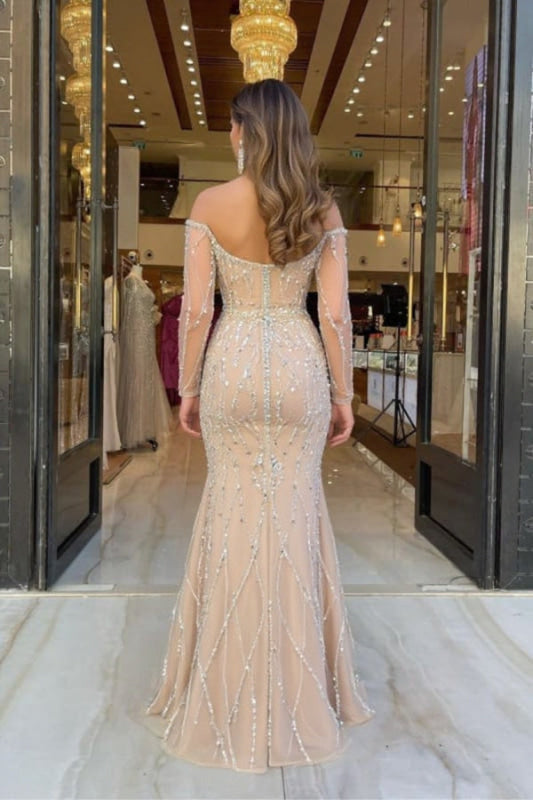 Sweetheart Long Sleeves Strapless Beadings Long Tulle Prom Dress