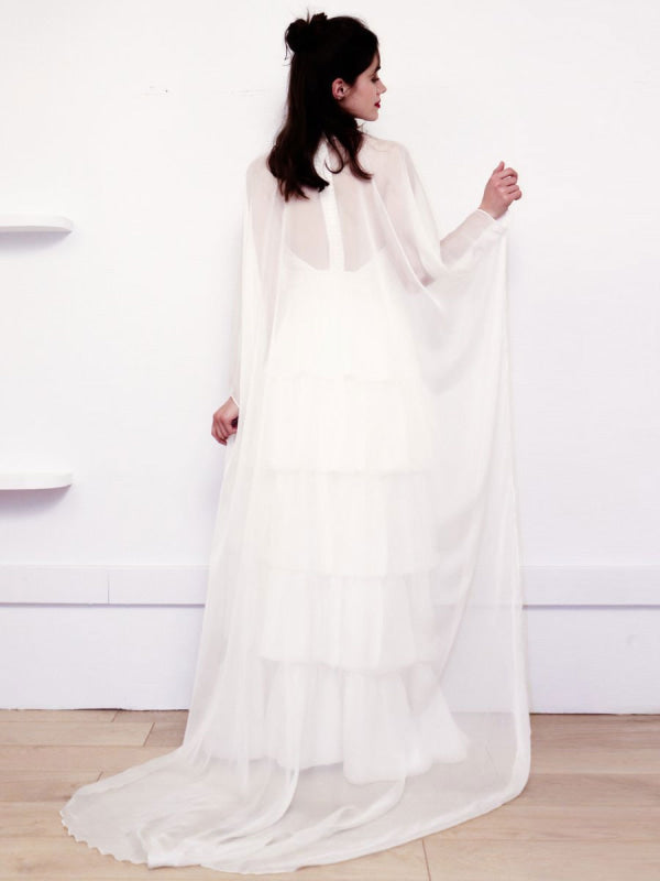 White Simple Wedding Dress Satin V-Neck Sleeveless Ruffles A-Line Long Chiffon Bridal Dresses