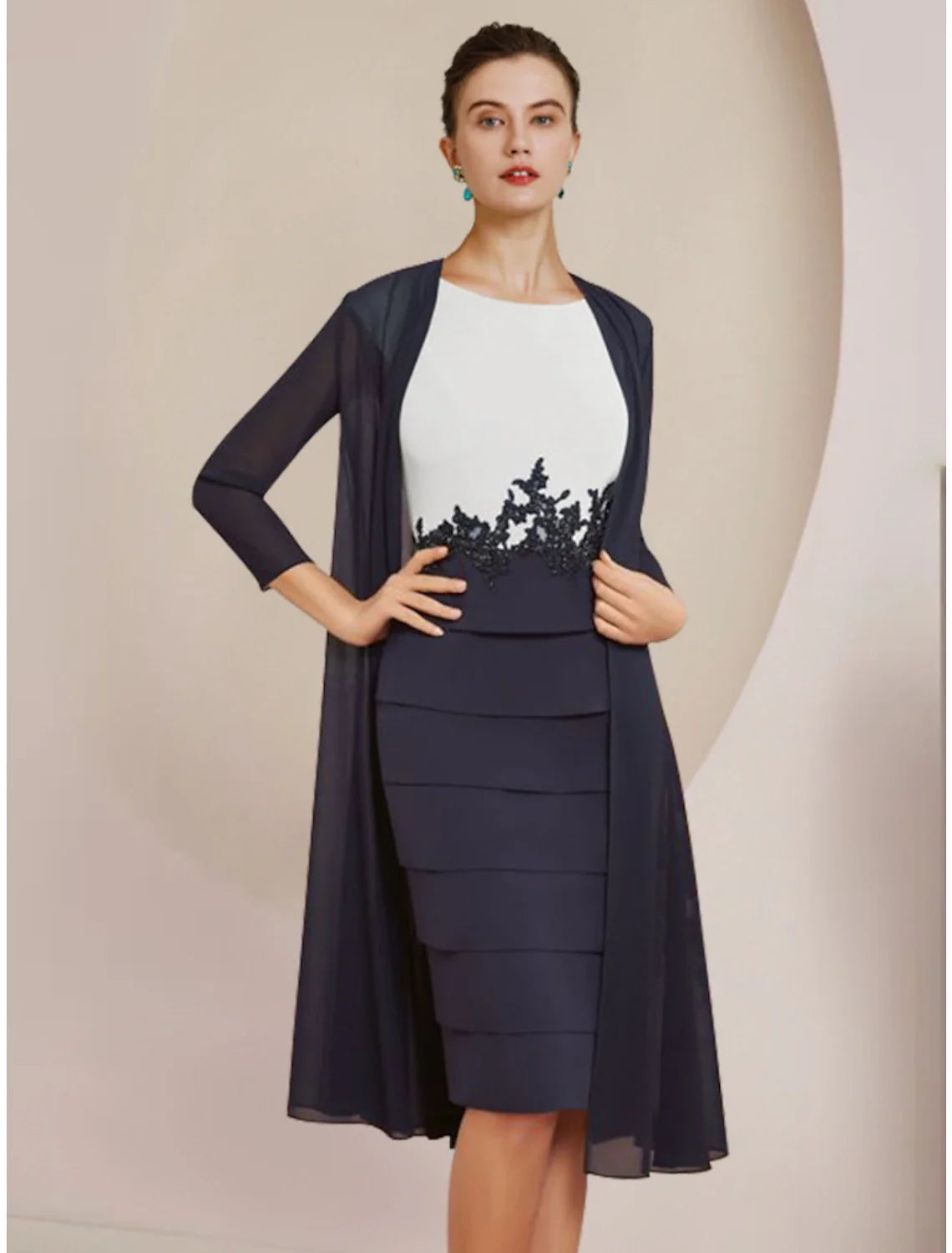 Aimishang Two Piece Sheath / Column Mother of the Bride Dress Wedding Guest Elegant Petite Scoop Neck Knee Length Chiffon Lace Long Sleeve with Ruching