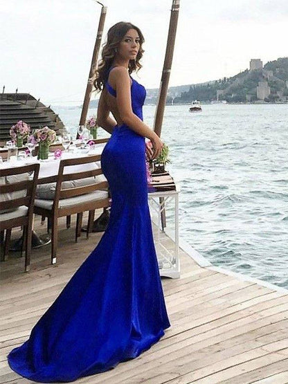 Sheath Halter Sleeveless Sweep/Brush Train With Ruched Satin Dresses - RongMoon