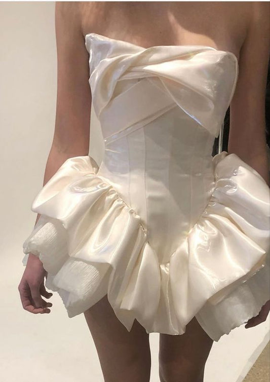 Girlhomeshops-White Fashion Pleated Short Homecoming Dress Birthday Party Dress gh5398