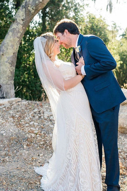 Long Mermaid V-Neck Ivory Wedding Dress with Train