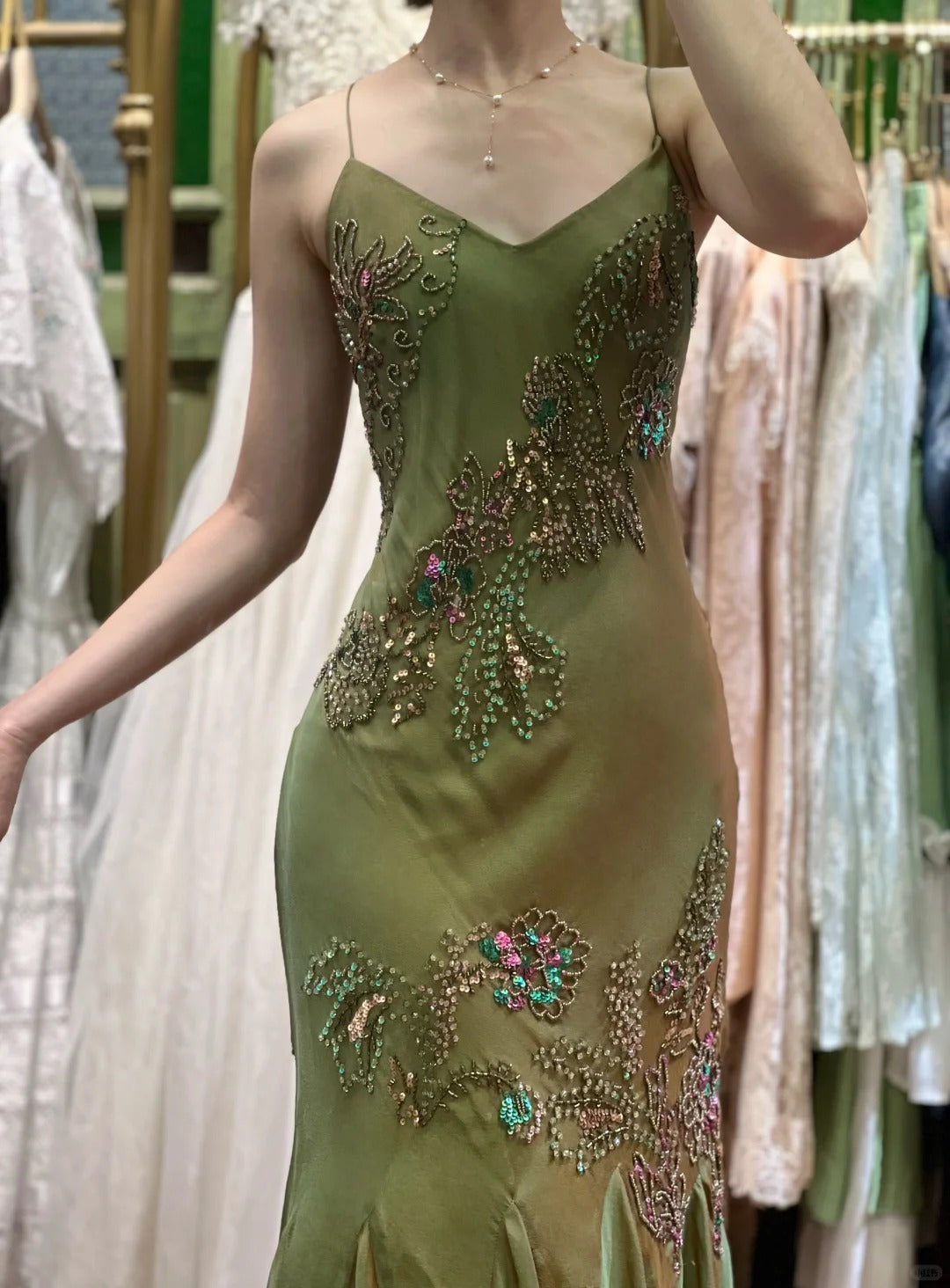 Retro Elegant Olive Green Deep V Backless Cross-Beaded Chiffon Long Prom Dress Evening Dress cc5292