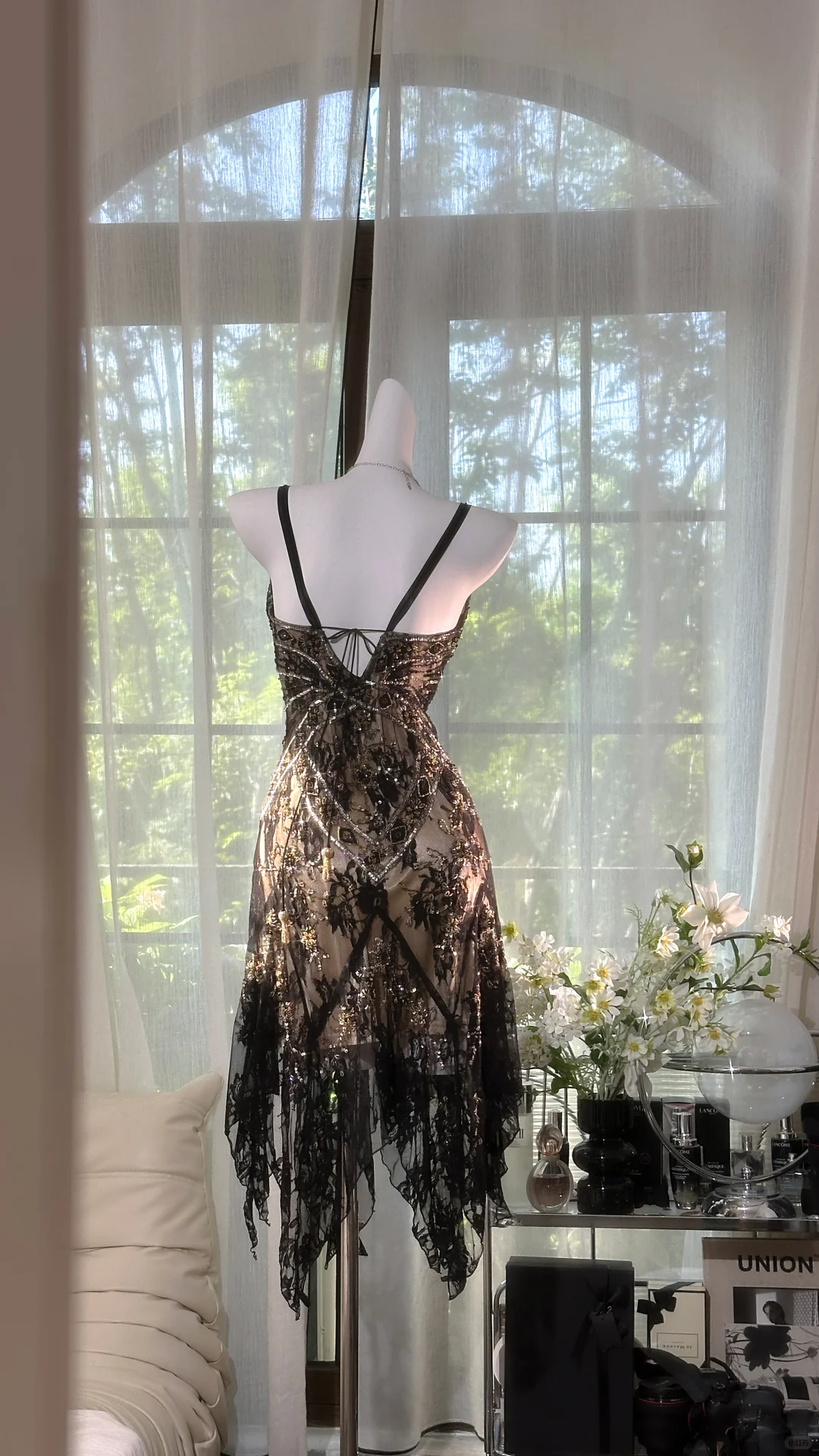 Elegant V-neck Applique Beaded Sequin Romantic Chiffon Evening Dress Prom Dresses HZ1024