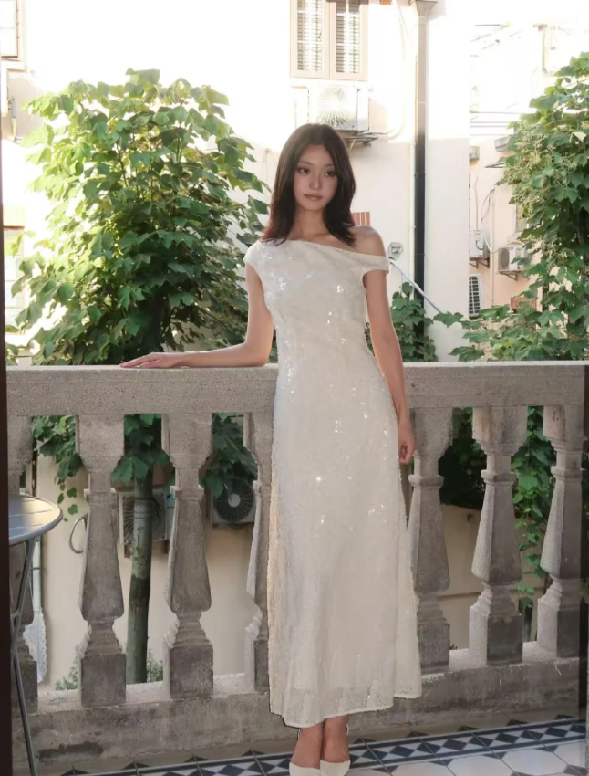 Elegant White Fitted One-shoulder Sequined Long Prom Dress Evening Dress cc5300