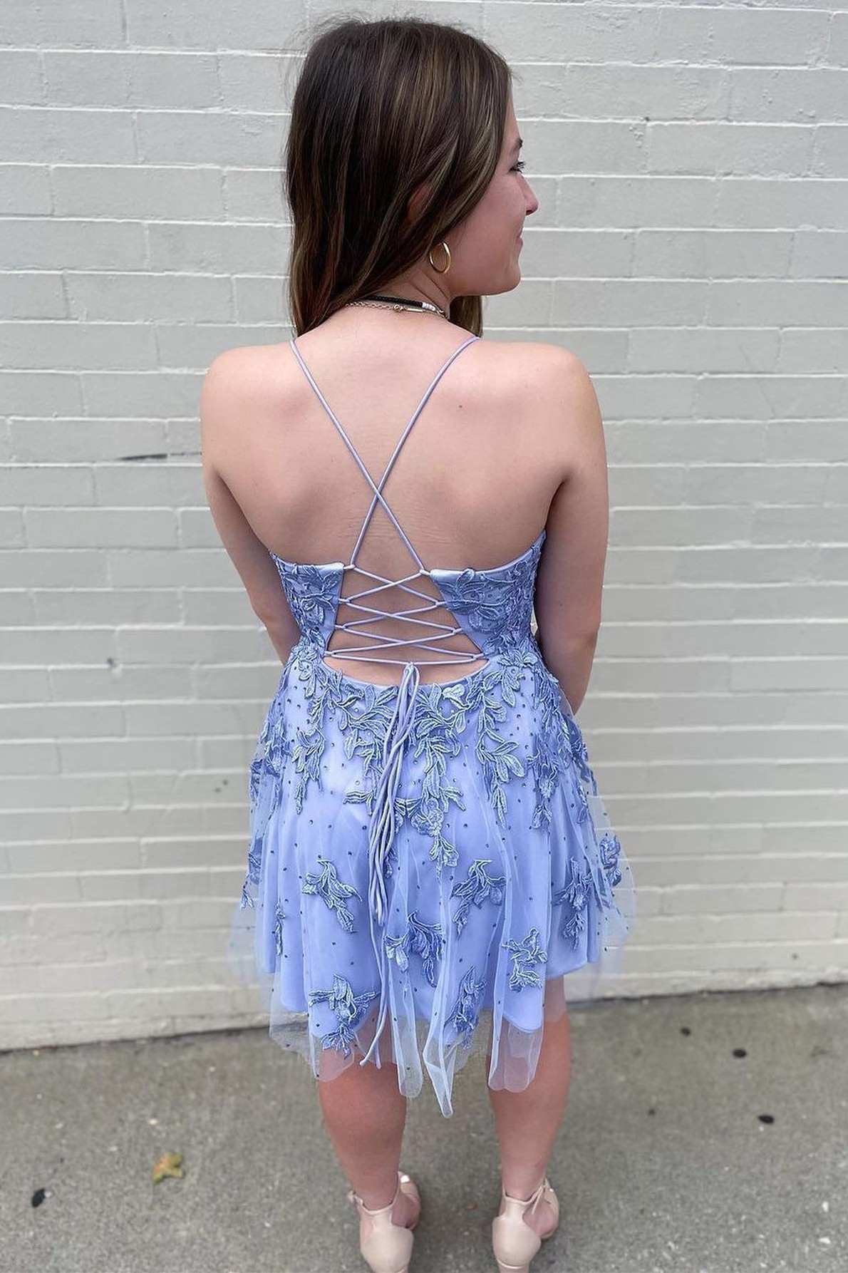 Periwinkle Appliques Plunge V Lace-Up A-Line Homecoming Dress