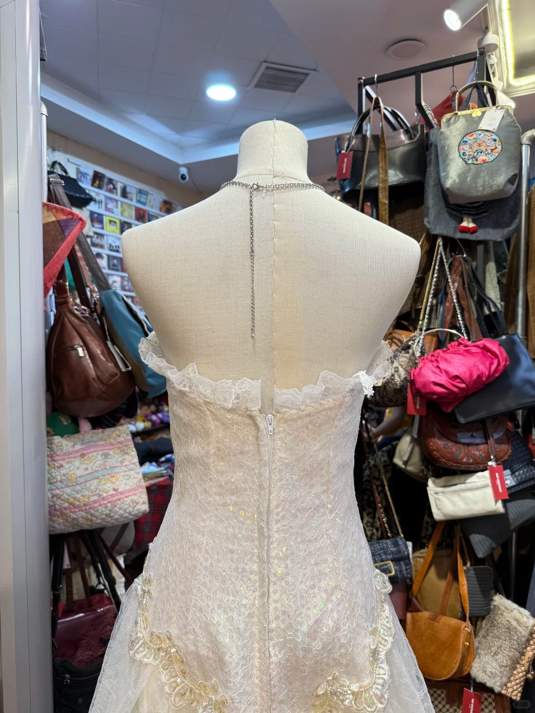 Sweet Ivory Heart-Shaped Neckline Embroidered Layered Lace Prom Dress Evening Dress cc5310
