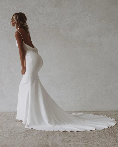 Aimishang Elegant Simple Mermaid V-Neck Satin Long Wedding Dresses Solid Color
