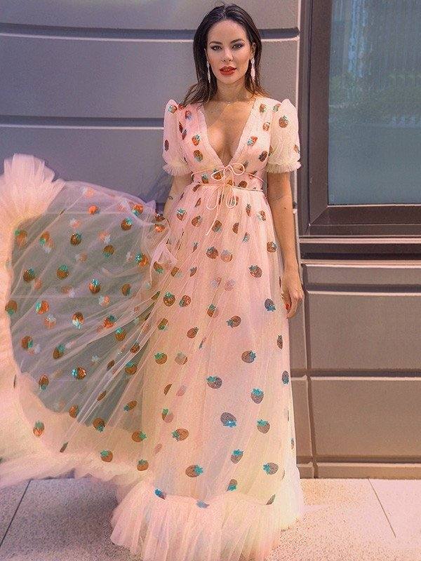 A-Line/Princess Tulle Ruffles V-neck Short Sleeves Floor-Length Dresses - RongMoon