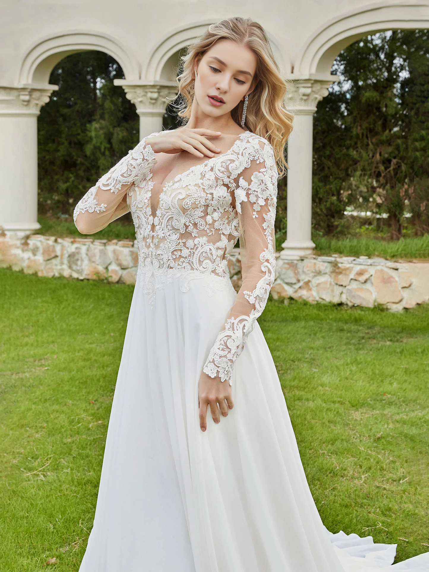 Deep V-neck button church trailing wedding dress