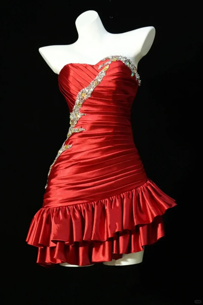 Vintage Red Strapless Sweetheart Design Sheath Satin Party Dress Homecoming Dress HZ1024