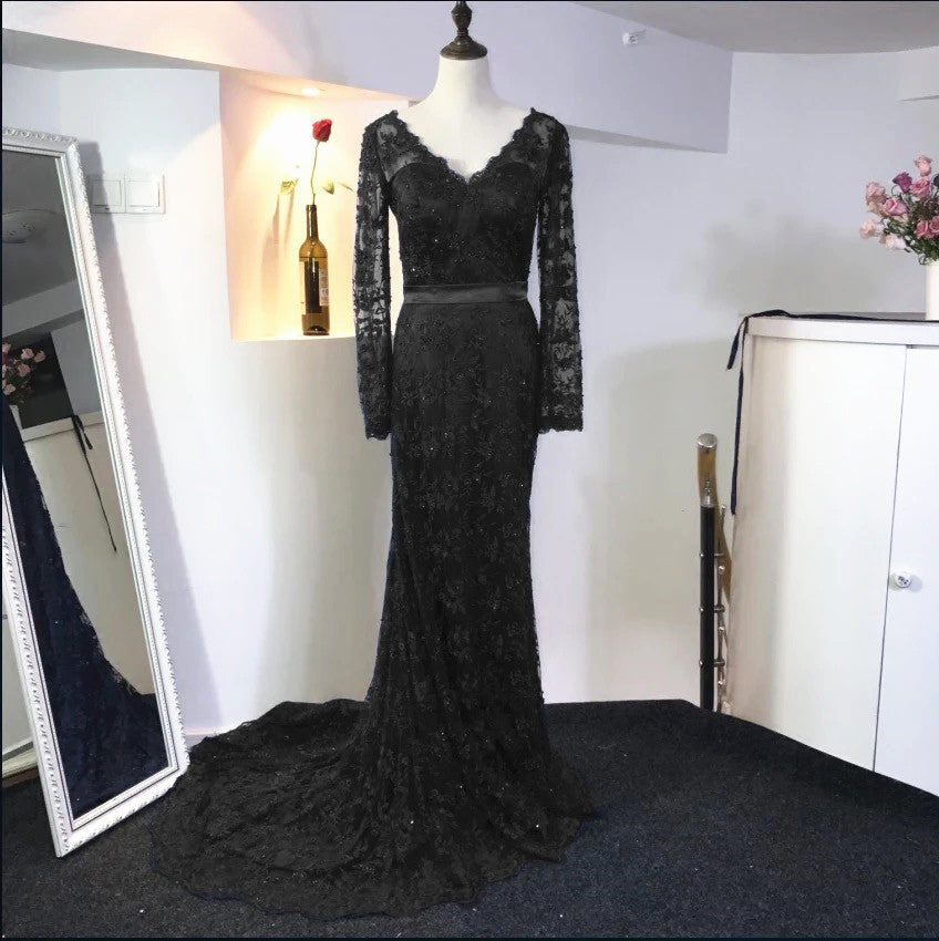 Lace Long Sleeves V Neck Mermaid Dresses
