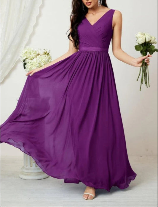 Women's Chiffon Long Bridesmaid Dresses A line Sleeveless Formal Prom Gown for Evening Party