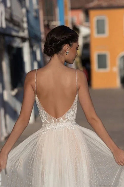 Beach Wedding Dress Boho vestido de noiva Bohemian Lace Bridal Dress Backless Spaghetti Straps V Neck Wedding Gowns