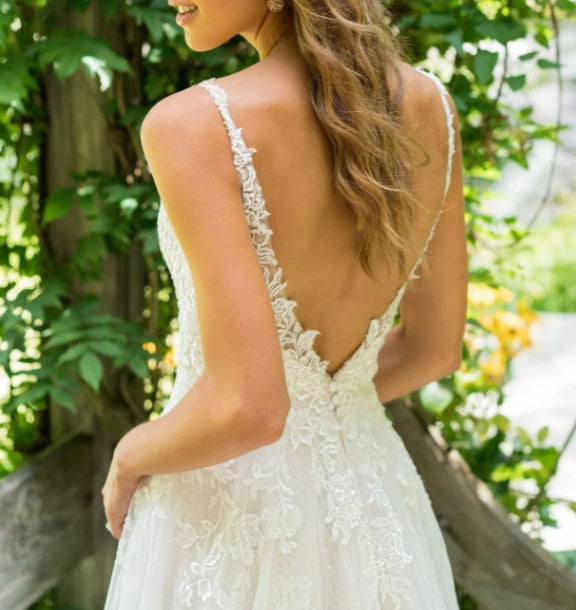 Wedding Dresses Sleeveless Appliqued Bride Dress A-Line Tulle Bride Wedding Gowns for Women vestido de novia