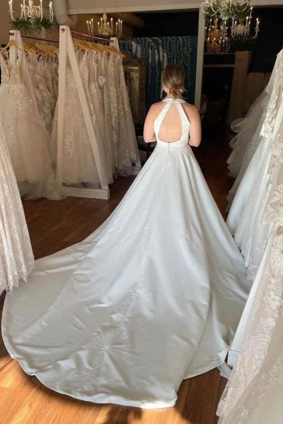 Ivory Satin Deep V-neck Wedding Dresses With Pockets Bridal Gowns