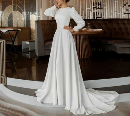 Simple Soft Satin Wedding Dresses Long Sleeve Muslim Bridal Gowns Dubai Back Button