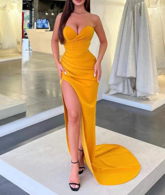 Modern Sweetheart Sleeveless Mermaid Prom Dress with Pleats and Split