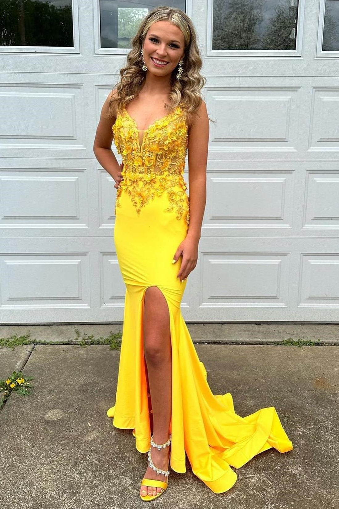 Light Blue 3D Floral Lace V-Neck Backless Trumpet Prom Dress