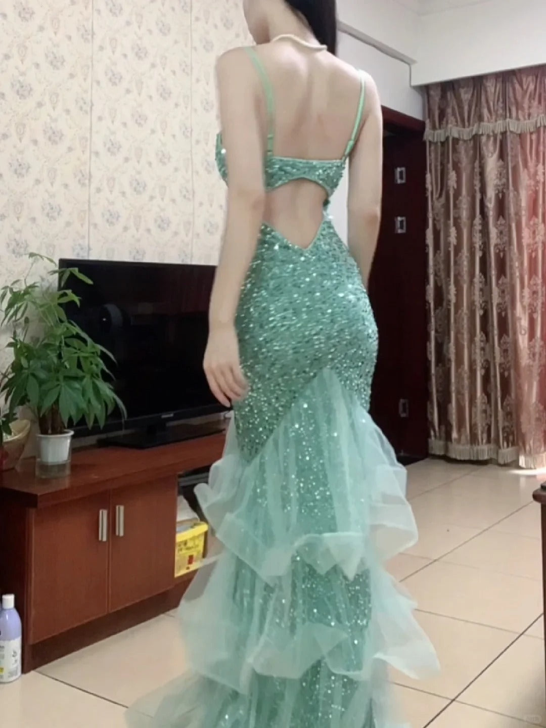Dreamy Princess Mint Green Mermaid Spaghetti Strap Backless Sequined Long Prom Dress Evening Dress cc5379