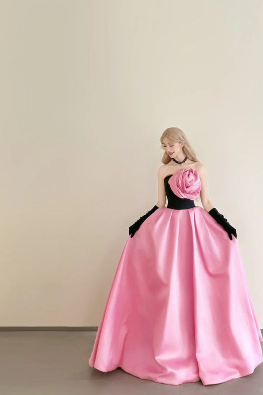 girlhomeshops-Vintage Pink-Black Contrast 3D Floral Strapless Swing Court Style Evening Gown gh6029