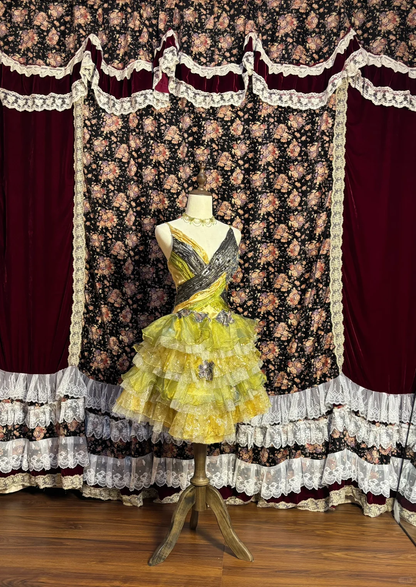 Vintage Yellow V-neck Spaghetti Strap Tulle A-Line Short Party Dresses Homecoming Dresses HZ1024