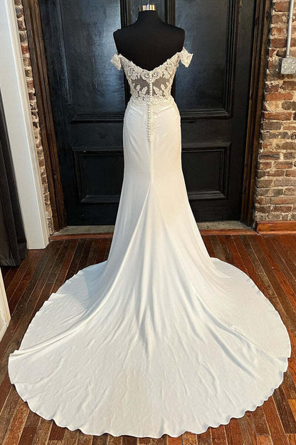 Elegant Off the Shoulder Sheath Applique Wedding Dress