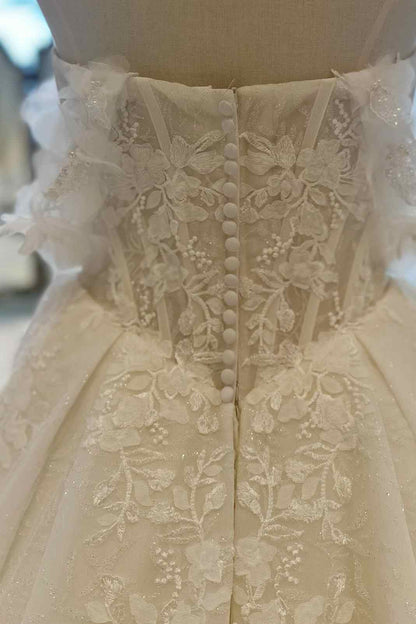 Luxury Princess Off the Shoulder Petals Wedding Gown with Beading