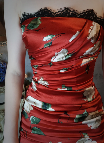 Vintage Red Floral Design Satin Strapless Romantic A-line Short Homecoming Dress HZ1024