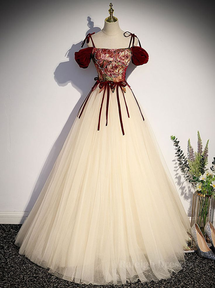 Vintage Spaghetti Straps Tulle A Line Evening Dress Elegant Party Gown cc1708