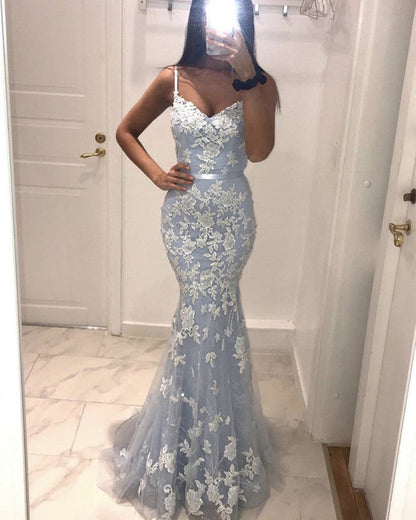 Lace Appliques Tulle V Neck Mermaid Prom Dresses