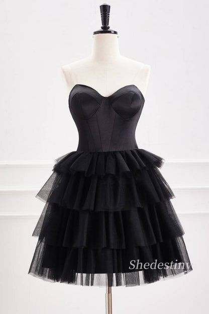 Black Strapless A-Line Tulle Homecoming Dress