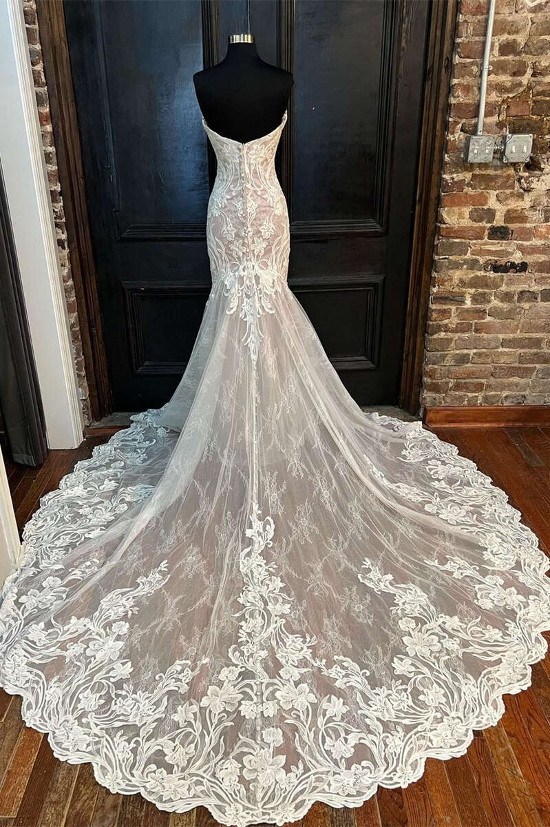 Sweetheart Mermaid Minimalist Tulle Wedding Dress