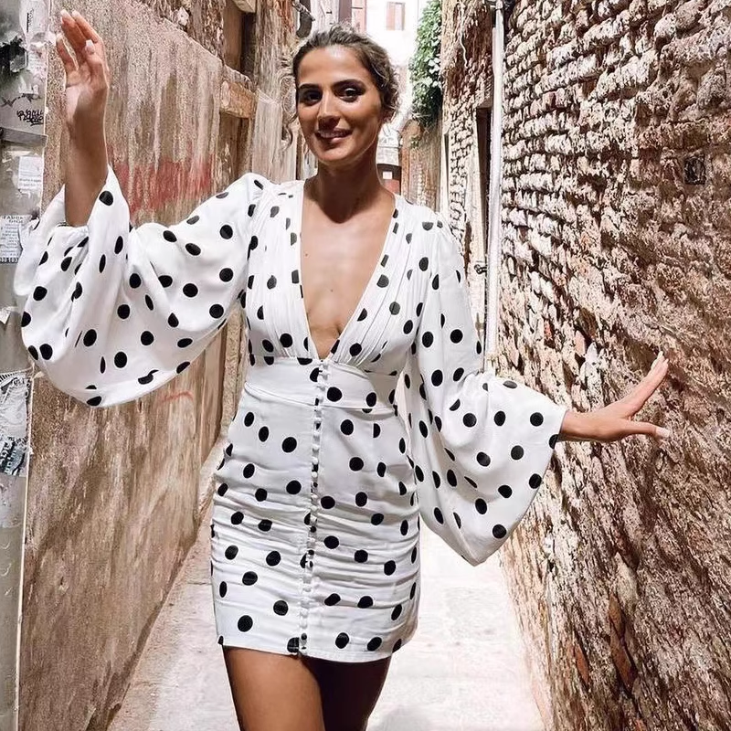 New Fashion V-neck Spot Design A-line Long-sleeved Women Party Dress HZ1024