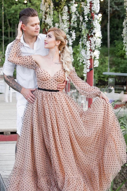 Champagne sweetheart off shoulder tulle long prom dress