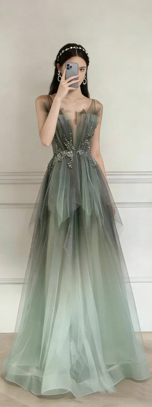 Long shiny and elegant evening gown gh6907